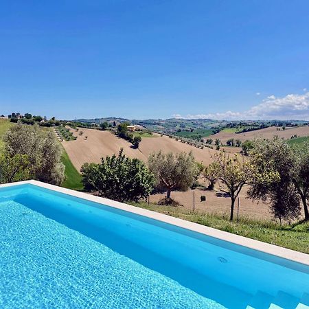 Room In Holiday House - Il Girasole Room On The Hills Of Senigallia, A Stones Throw From The Sea Roncitelli Esterno foto